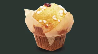 Lemon Flavor Muffin with raspberries